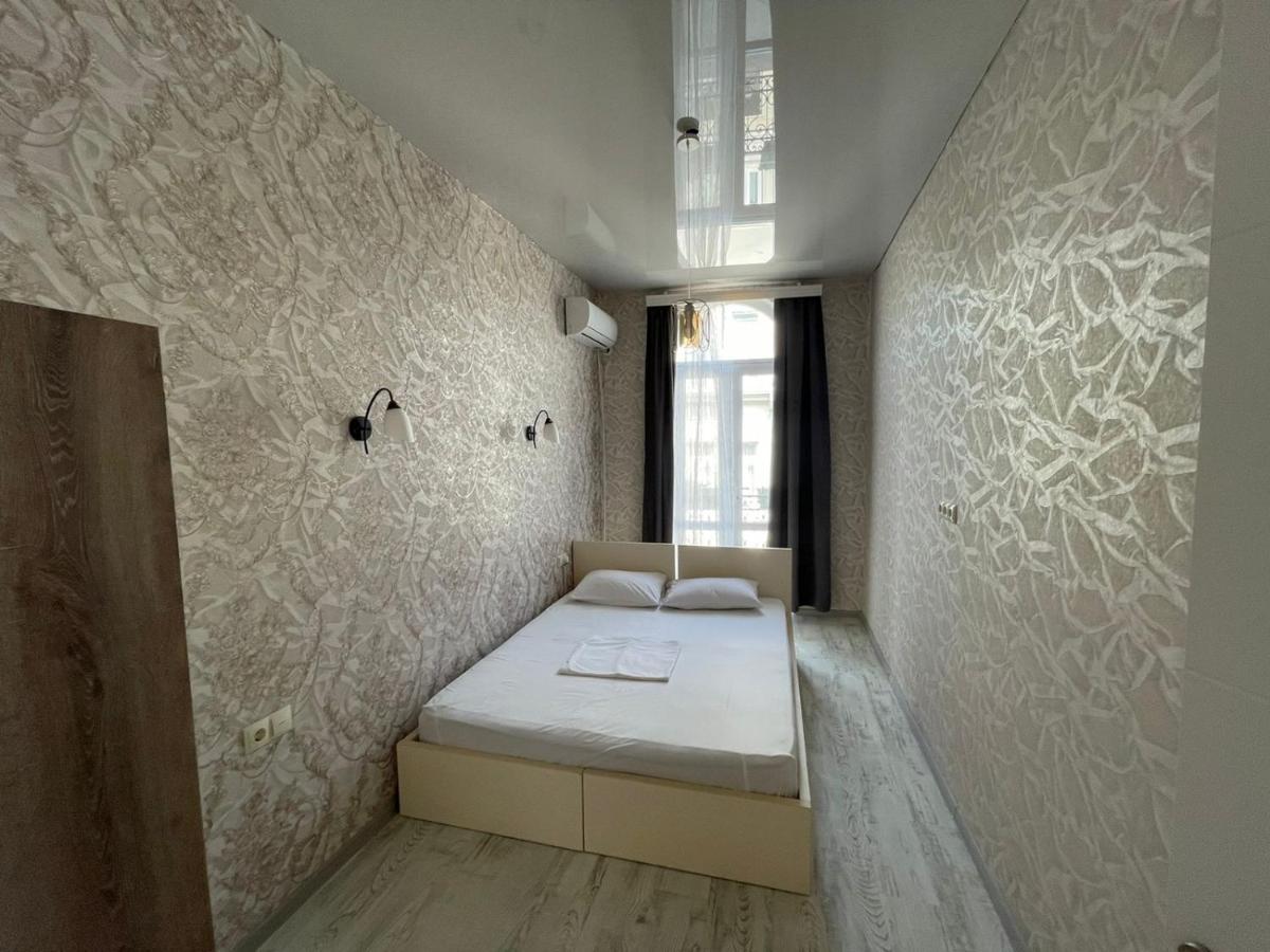 Центр Города Батуми Apartment Rustaveli 13 Exterior foto